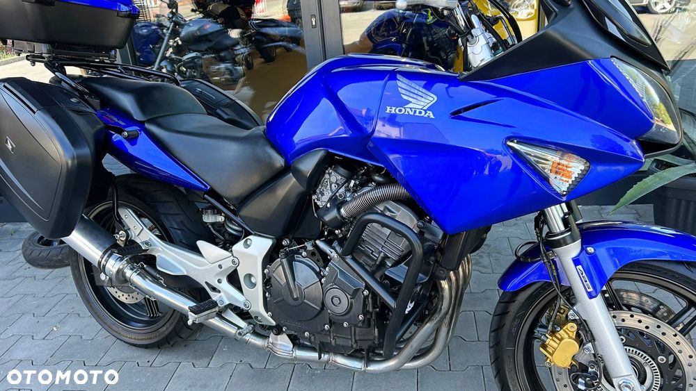 Honda CBF - 4