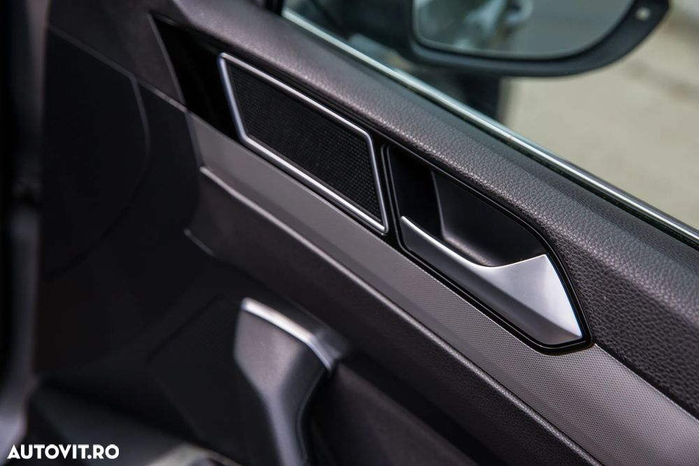 VOLKSWAGEN Passat 2017 — imagine 27