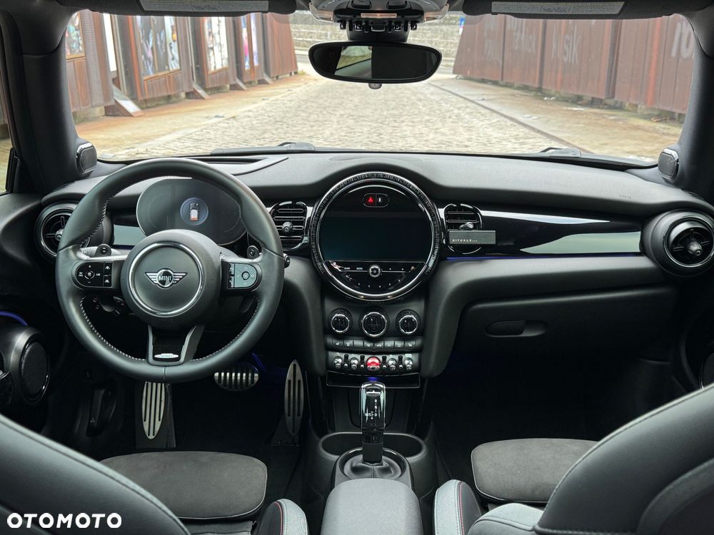 MINI John Cooper Works - 12