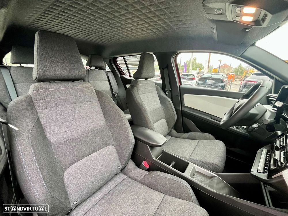 Renault 4 E-Tech 52 kWh Evolution Autonomia Conforto - 14