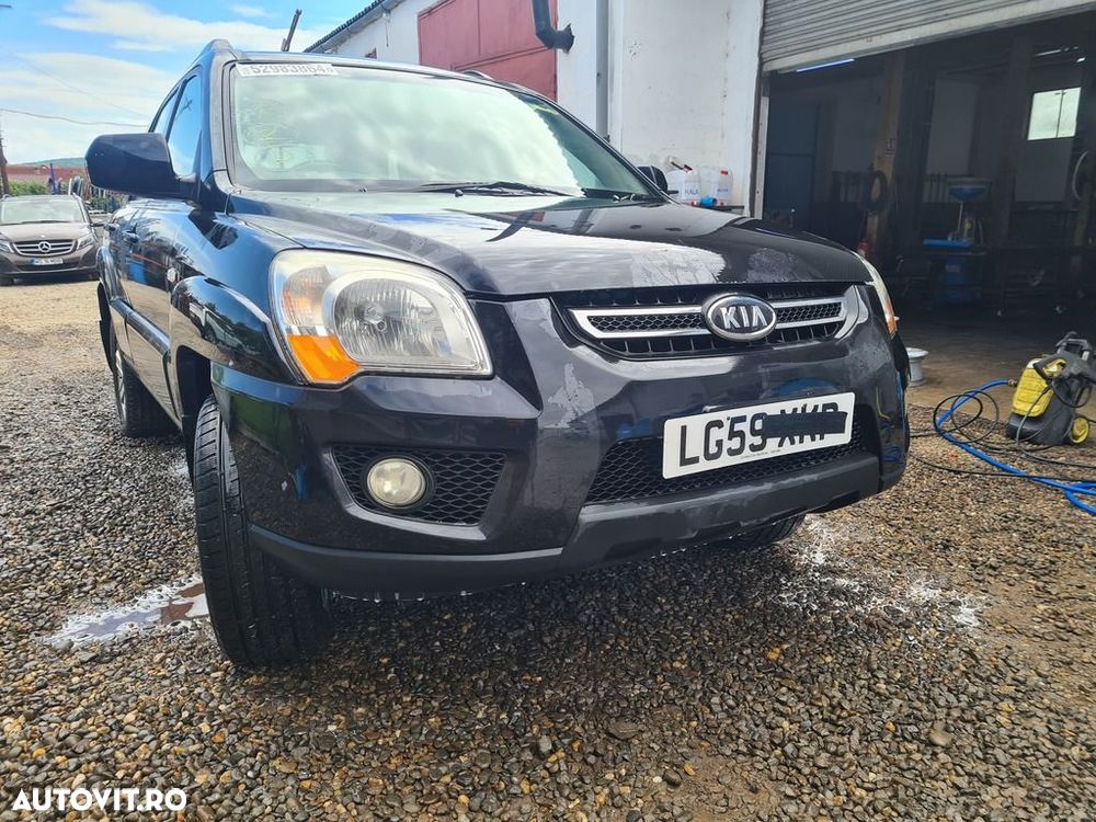 Bara fata Kia Sportage II 2006 - 2010 NEGRU (947) Benzina model fara spalatoare far - 3