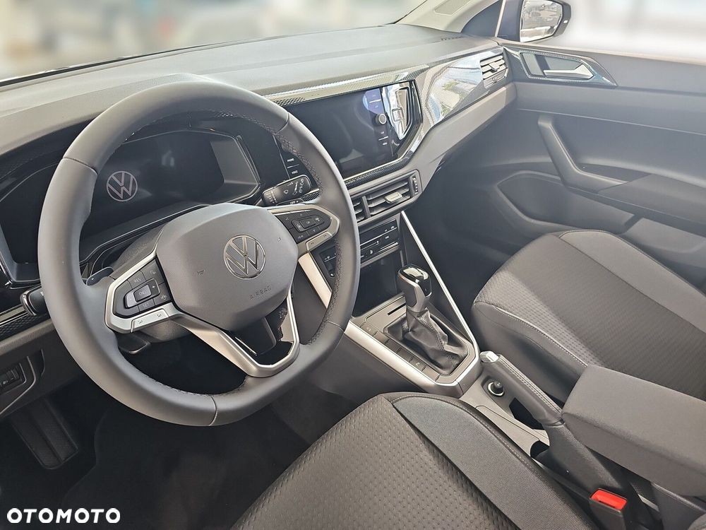 Volkswagen Polo - 24