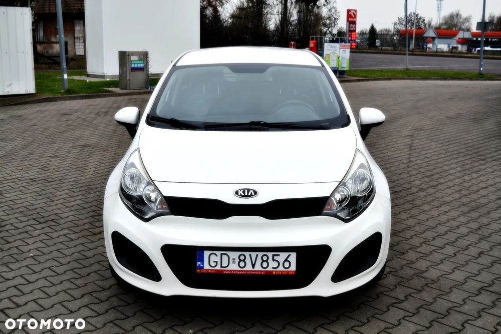Kia Rio 1.2 Attract - 19