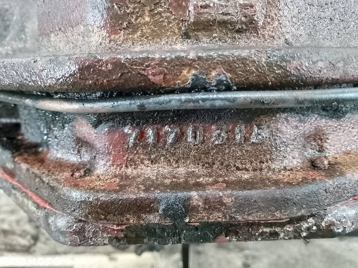 MOST TYLNY IVECO DAILY III 7170315 2.8 JTD - 2