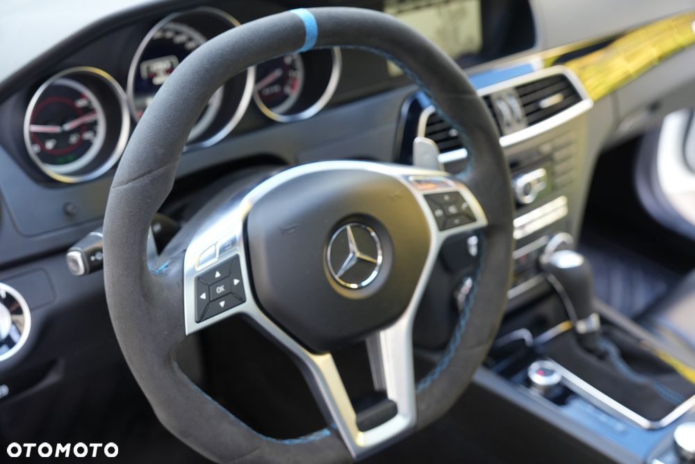 Mercedes-Benz Klasa C 63 AMG AMG SPEEDSHIFT MCT Edition 507 - 23