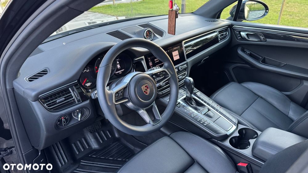 Porsche Macan Standard - 9