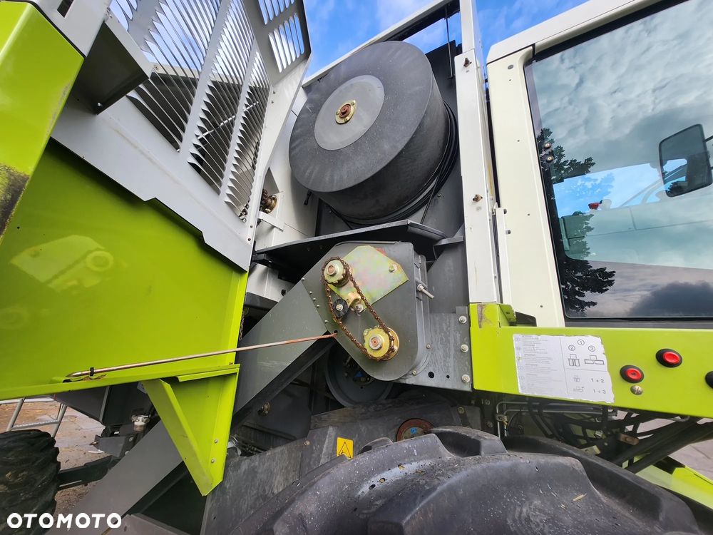 Claas MEDION 310 - 19