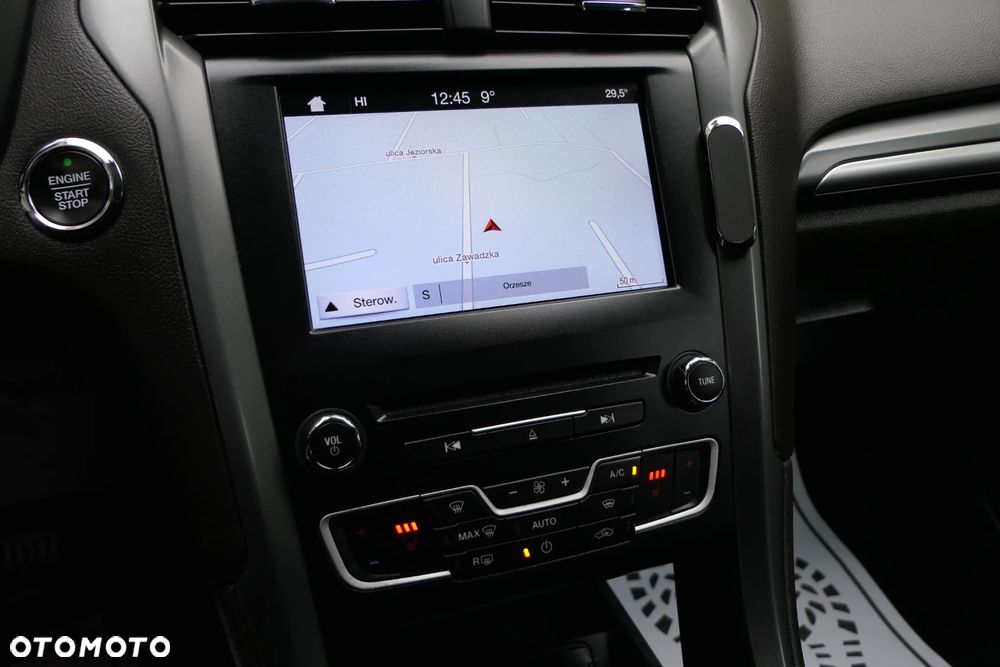 Ford Mondeo 2.0 EcoBlue Titanium - 23