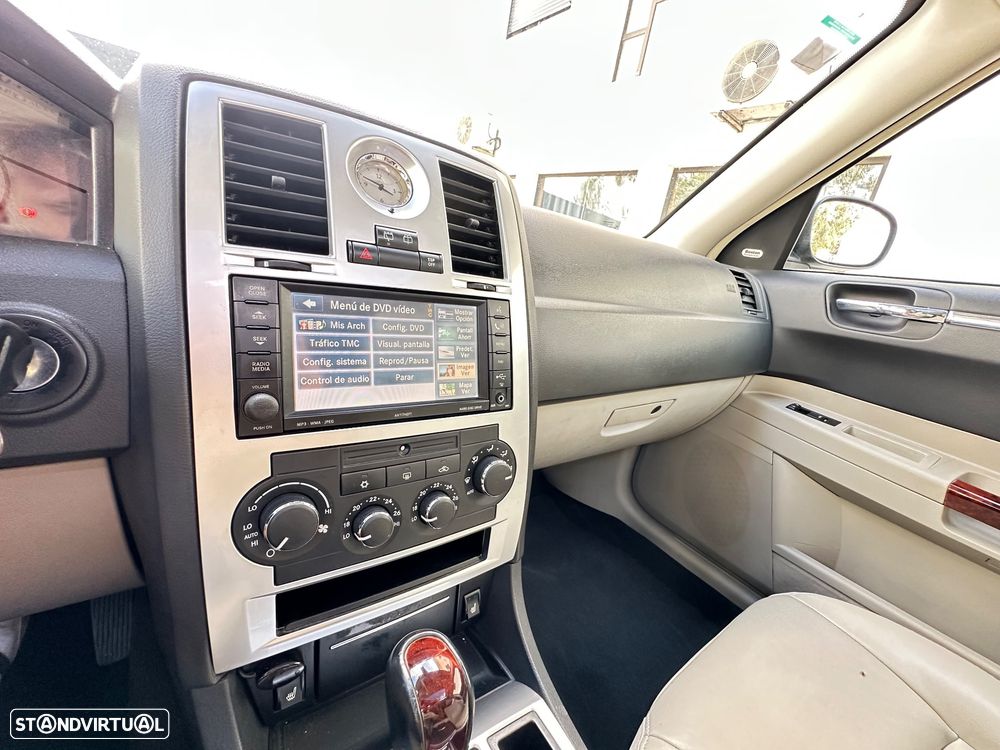 Chrysler 300 C 3.0 CRD - 20