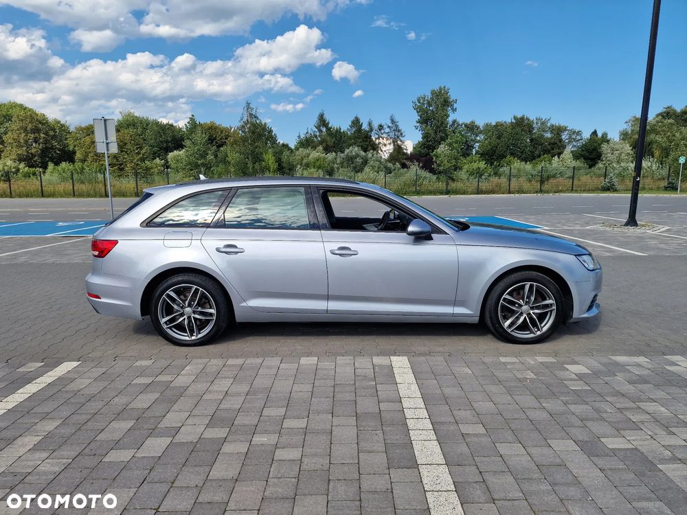 Audi A4 Avant 2.0 TDI S tronic - 13