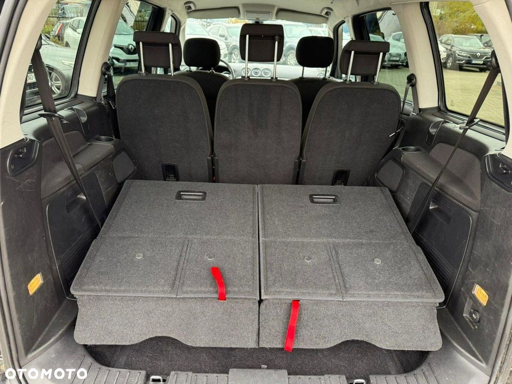 Ford Galaxy 2.0 FF Trend - 12