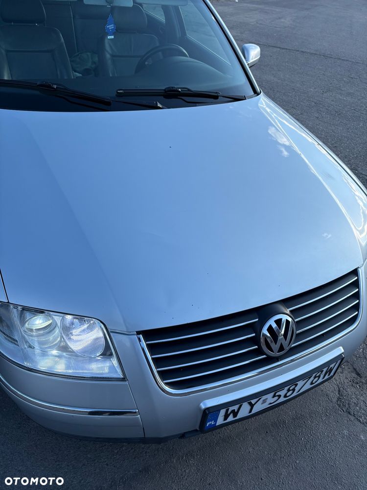 Volkswagen Passat 1.9 TDI Highline - 3