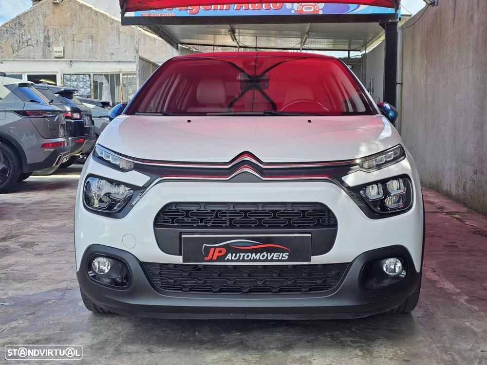 Citroën C3 1.2 PureTech Shine - 2