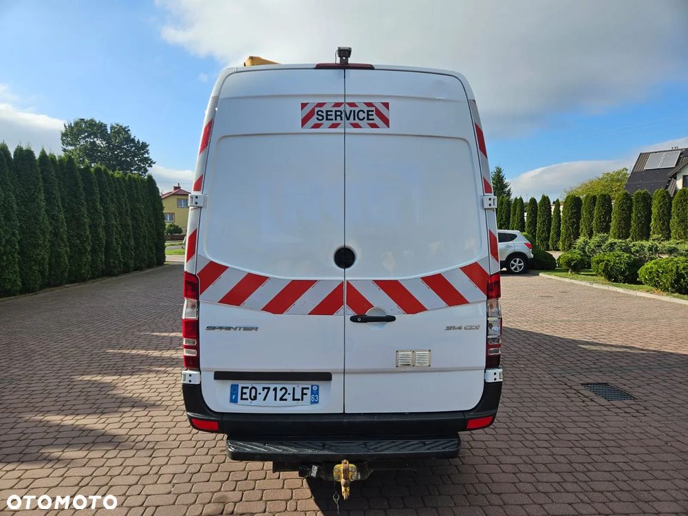 Mercedes-Benz SPRINTER - 6