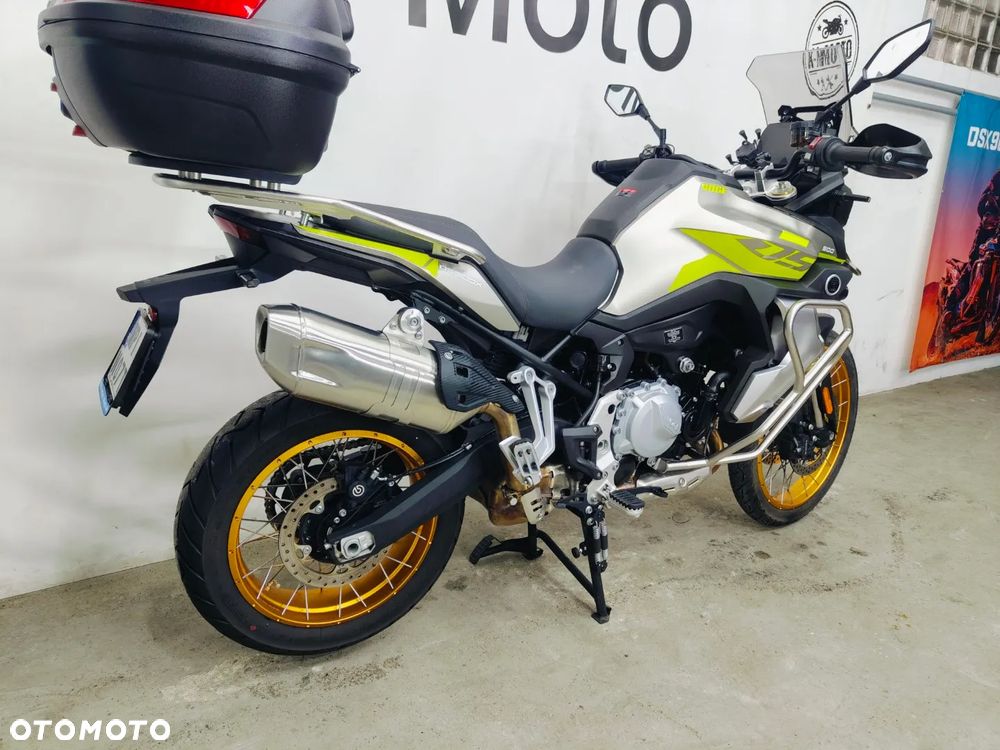 VOGE 900DSX - 11