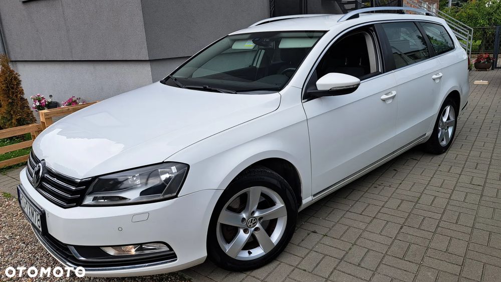 Volkswagen Passat 2.0 TDI BlueMotion Technology Exclusive - 3