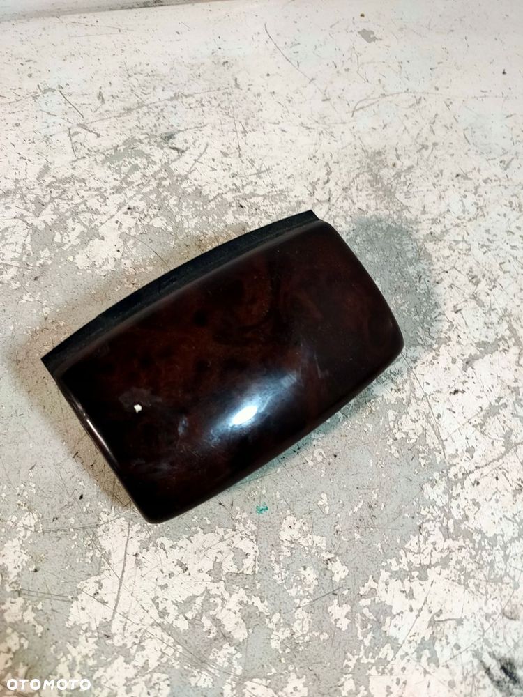 tylna środkowa popielniczka 8e0857961m audi a4 b7 drewno