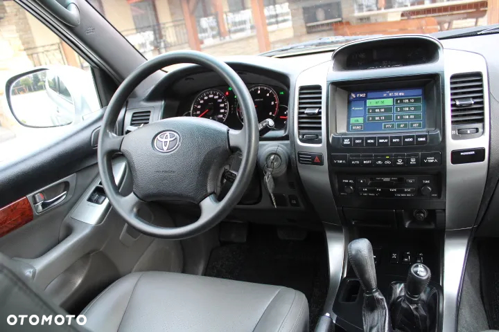 Toyota Land Cruiser 3.0 D Sol Navi - 32