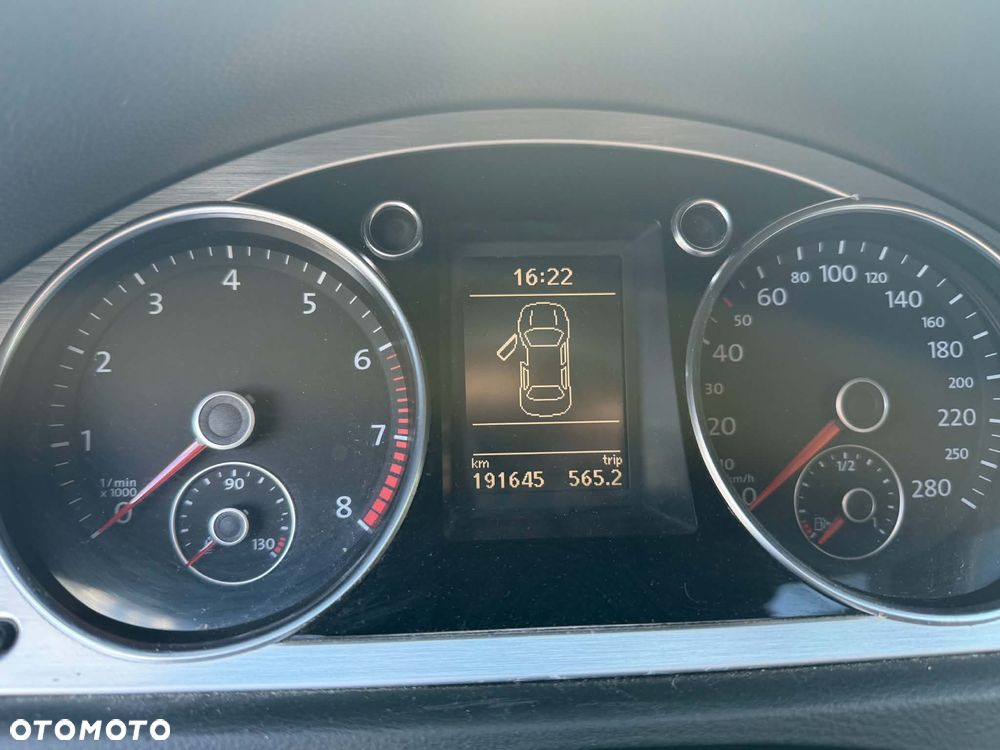 Volkswagen Passat 1.8 TSI R-Line Edition - 12