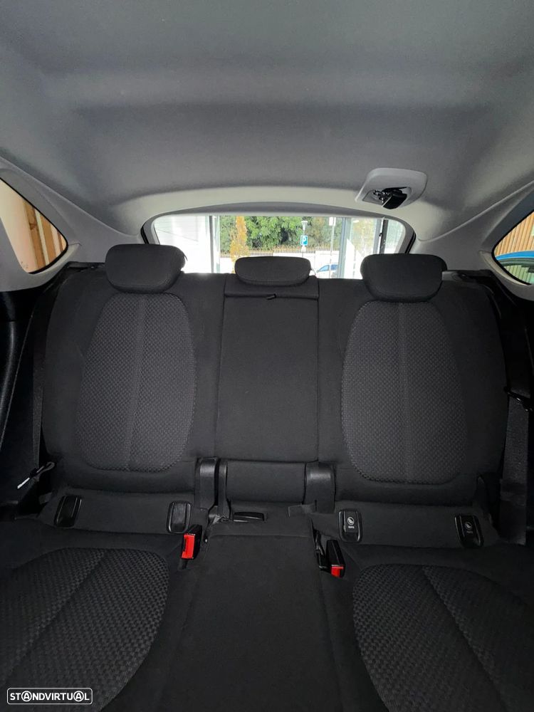BMW 225xe Active Tourer Advantage - 9
