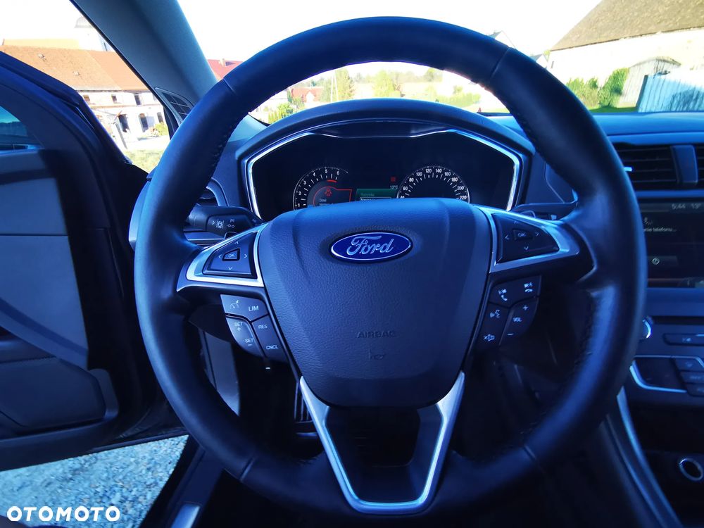 Ford Mondeo 2.0 TDCi STart-Stopp PowerShift-Aut Titanium - 17