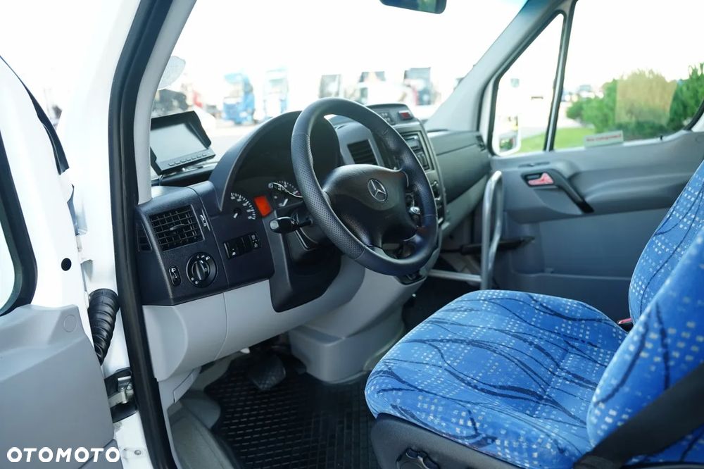 Mercedes-Benz / SPRINTER / ATLAS / KLIMATYZACJA / SPROWADZONY / - 20