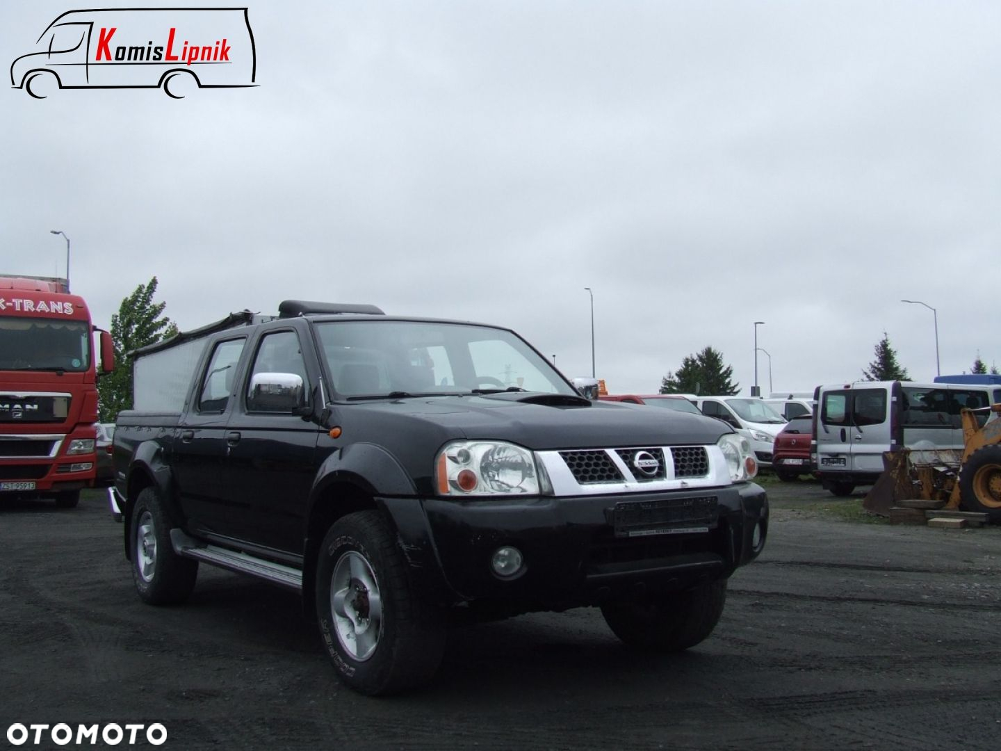 Nissan Nawara - 11