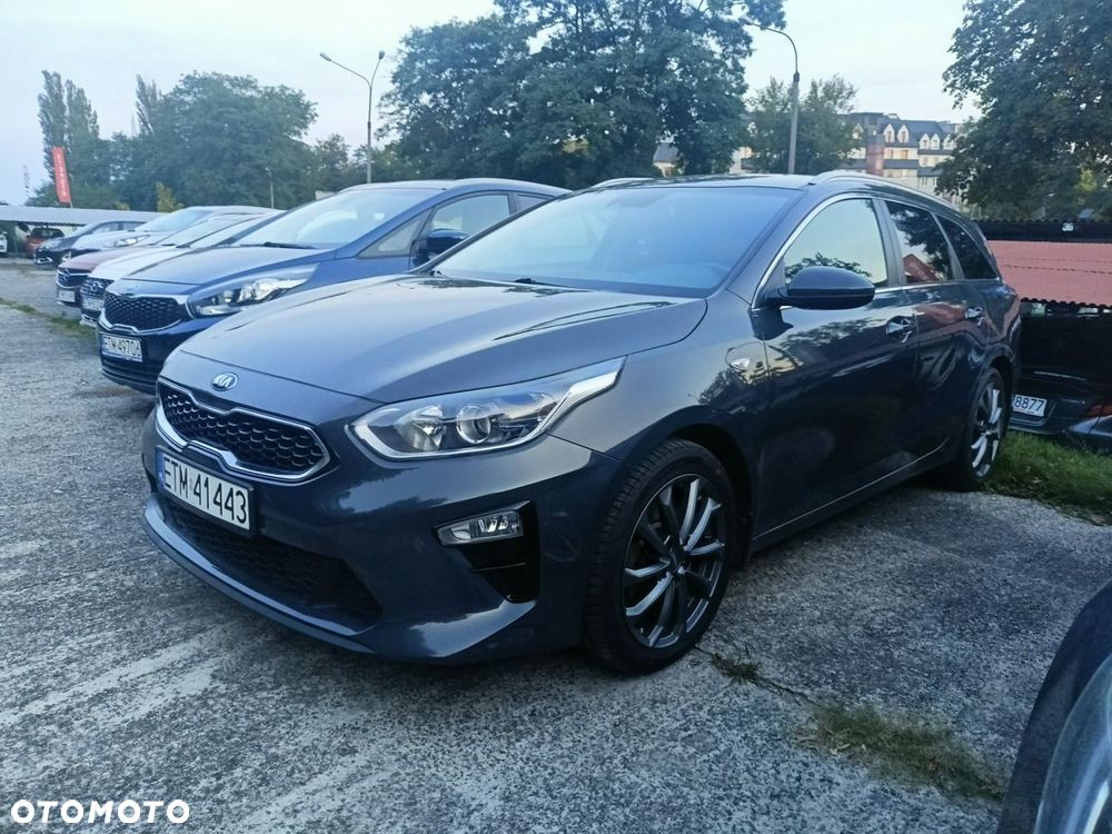 Kia Ceed - 3