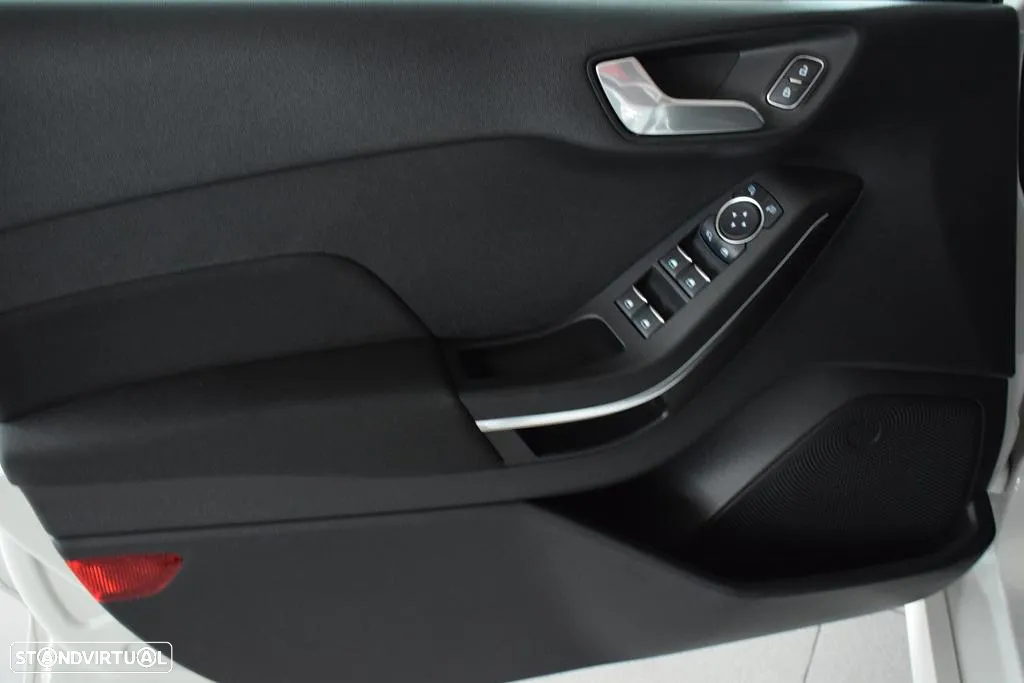 Ford Fiesta 1.0 EcoBoost ST-Line - 11