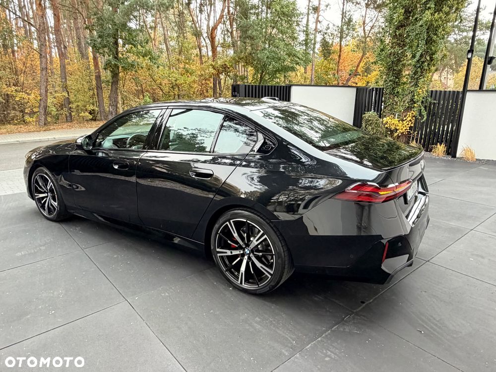 BMW Seria 5 520d xDrive mHEV M Sport - 13