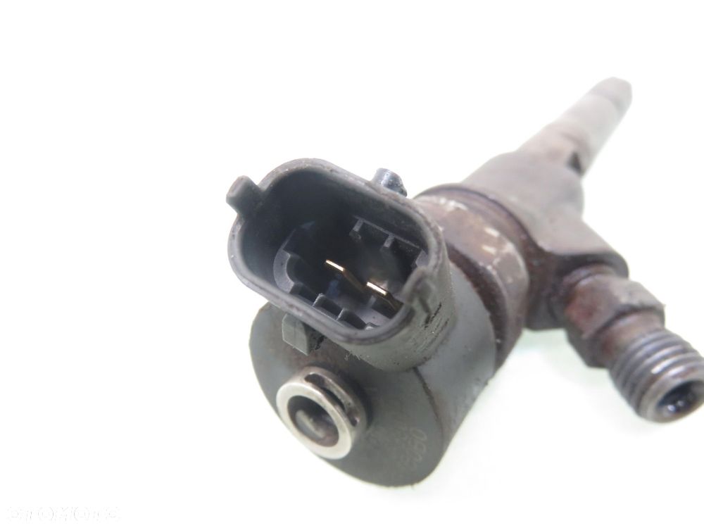 WTRYSKIWACZ TOYOTA COROLLA (_E12_) 1.4 D-4D 0445110227 - 3