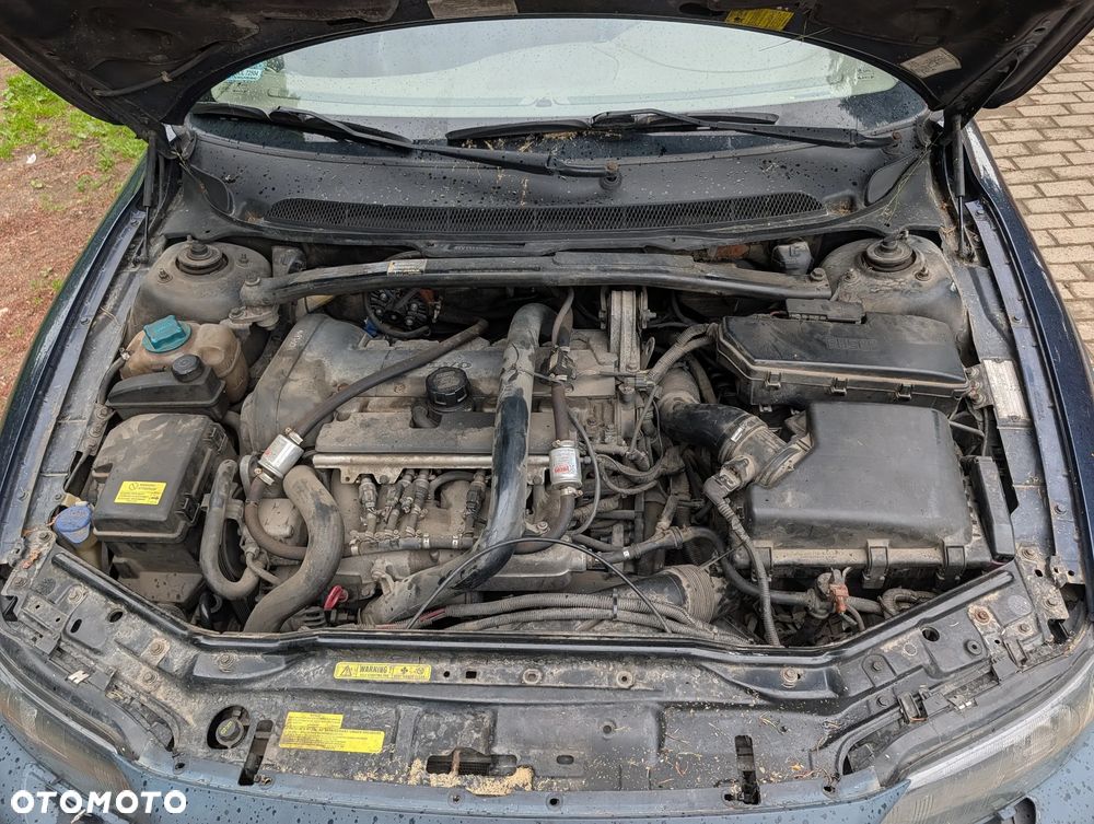Volvo XC 70 AWD Momentum - 6