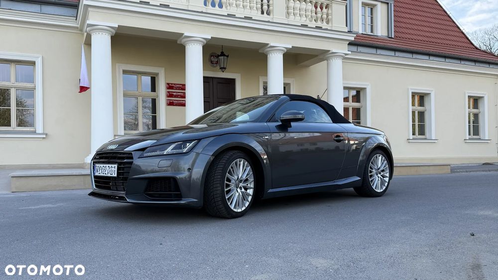 Audi TT Roadster - 2