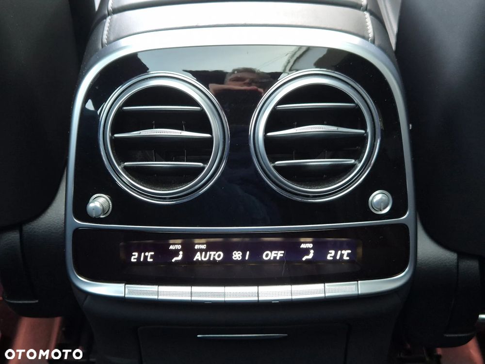 Mercedes-Benz Klasa S 560 4-Matic L 9G-TRONIC - 19