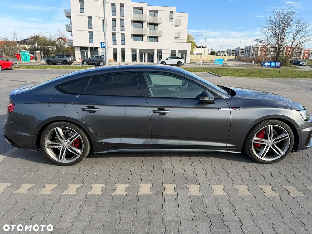 Audi A5 Sportback 40 TFSI quattro S tronic S line - 4
