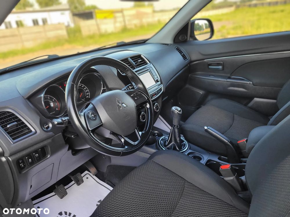 Mitsubishi ASX - 14