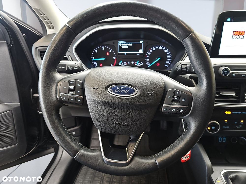 Ford Focus 1.5 EcoBlue SCR Connected - 29