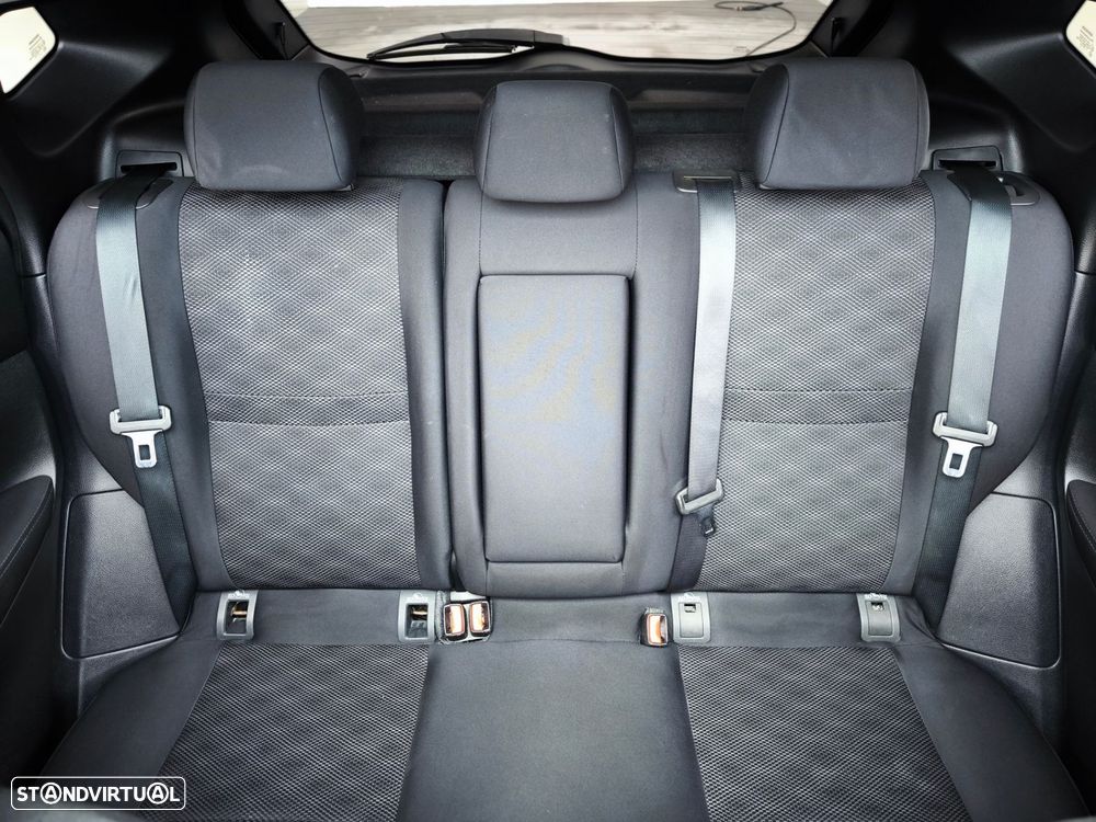 Nissan Qashqai 1.5 dCi N-Connecta - 8