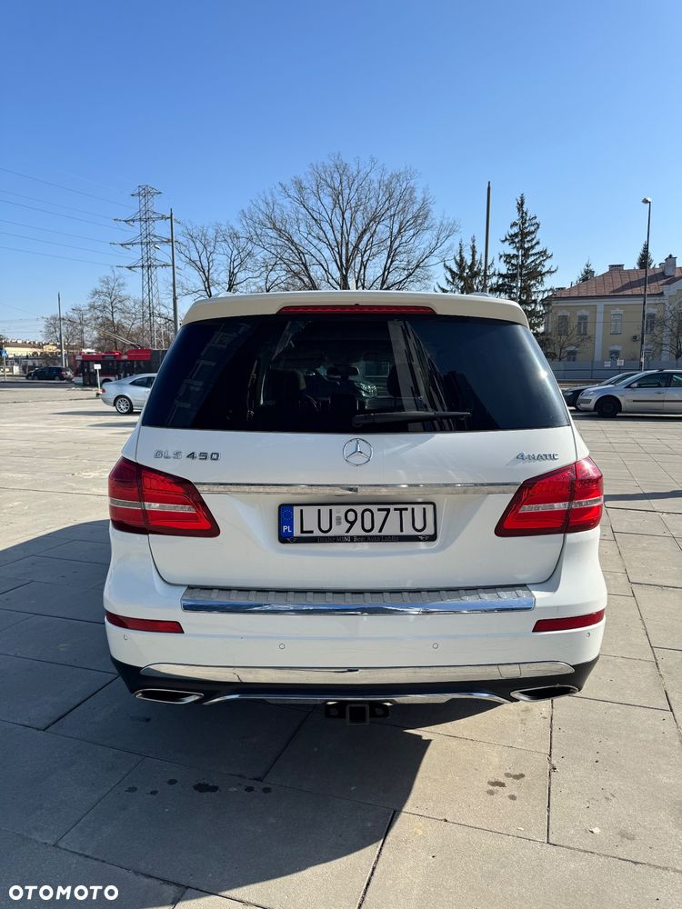 Mercedes-Benz GLS - 4