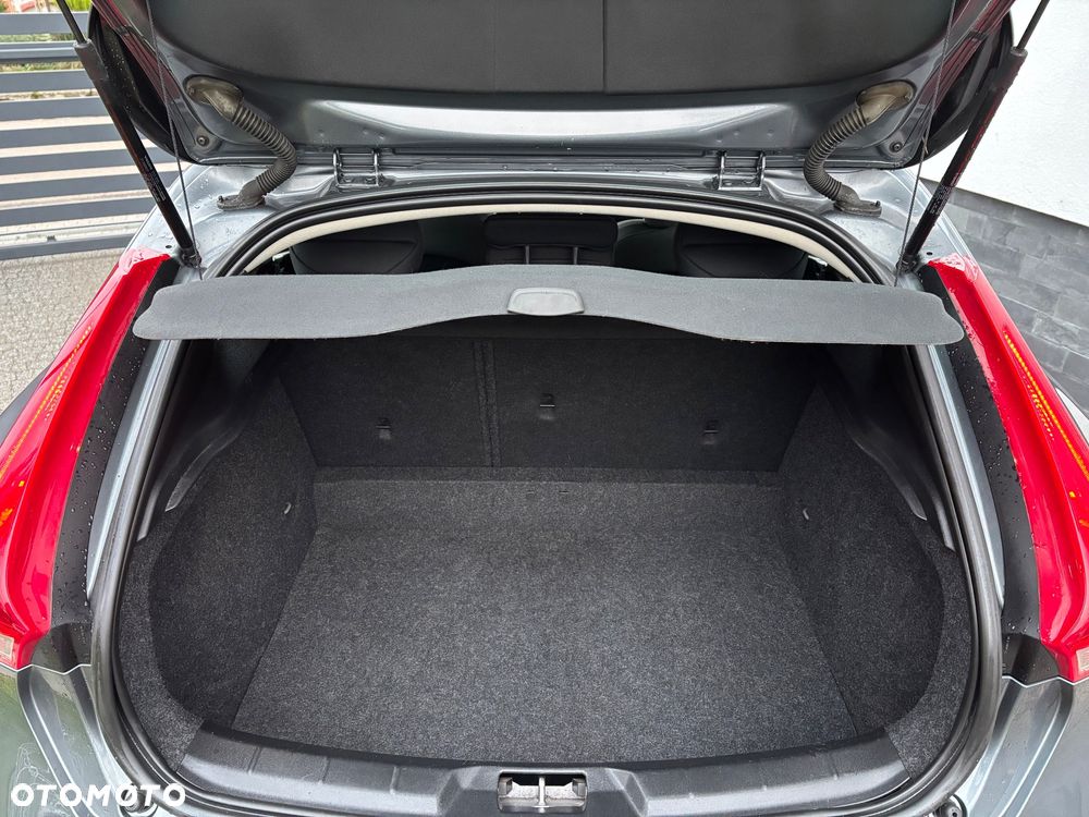 Volvo V40 D2 Ocean Race - 34