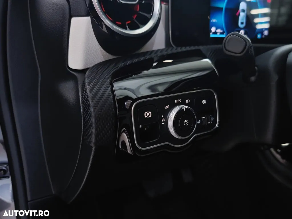 Mercedes-Benz A 180 d 7G-DCT - 18