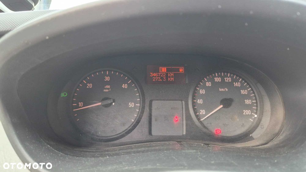 Opel Vivaro - 8