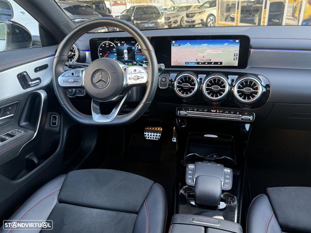 Mercedes-Benz CLA 250 e 8G-DCT AMG Line - 40