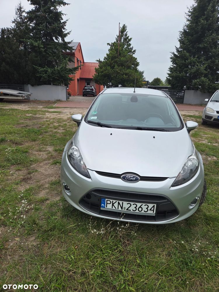 Ford Fiesta 1.4 Autom Titanium - 1