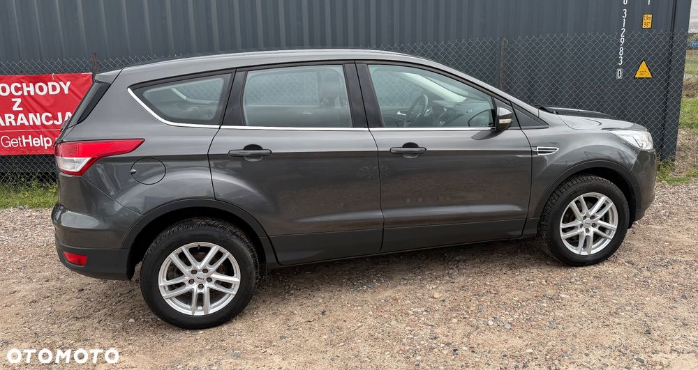 Ford Kuga - 28