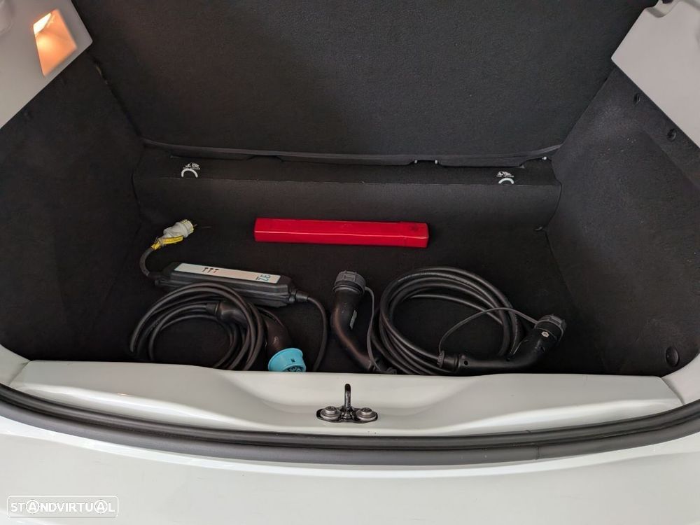 Renault Zoe (c/ Bateria) Life 40 — fotografia 15