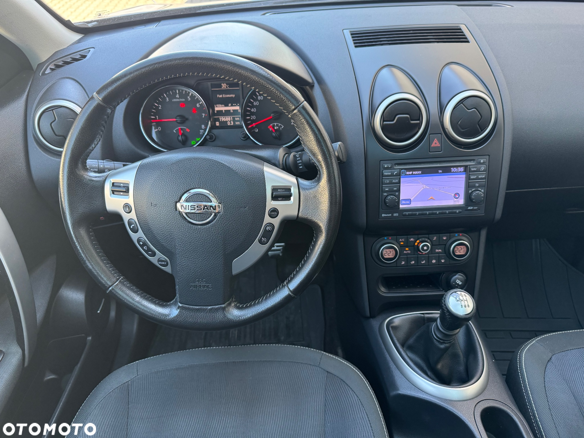 Nissan Qashqai 2.0 visia - 24