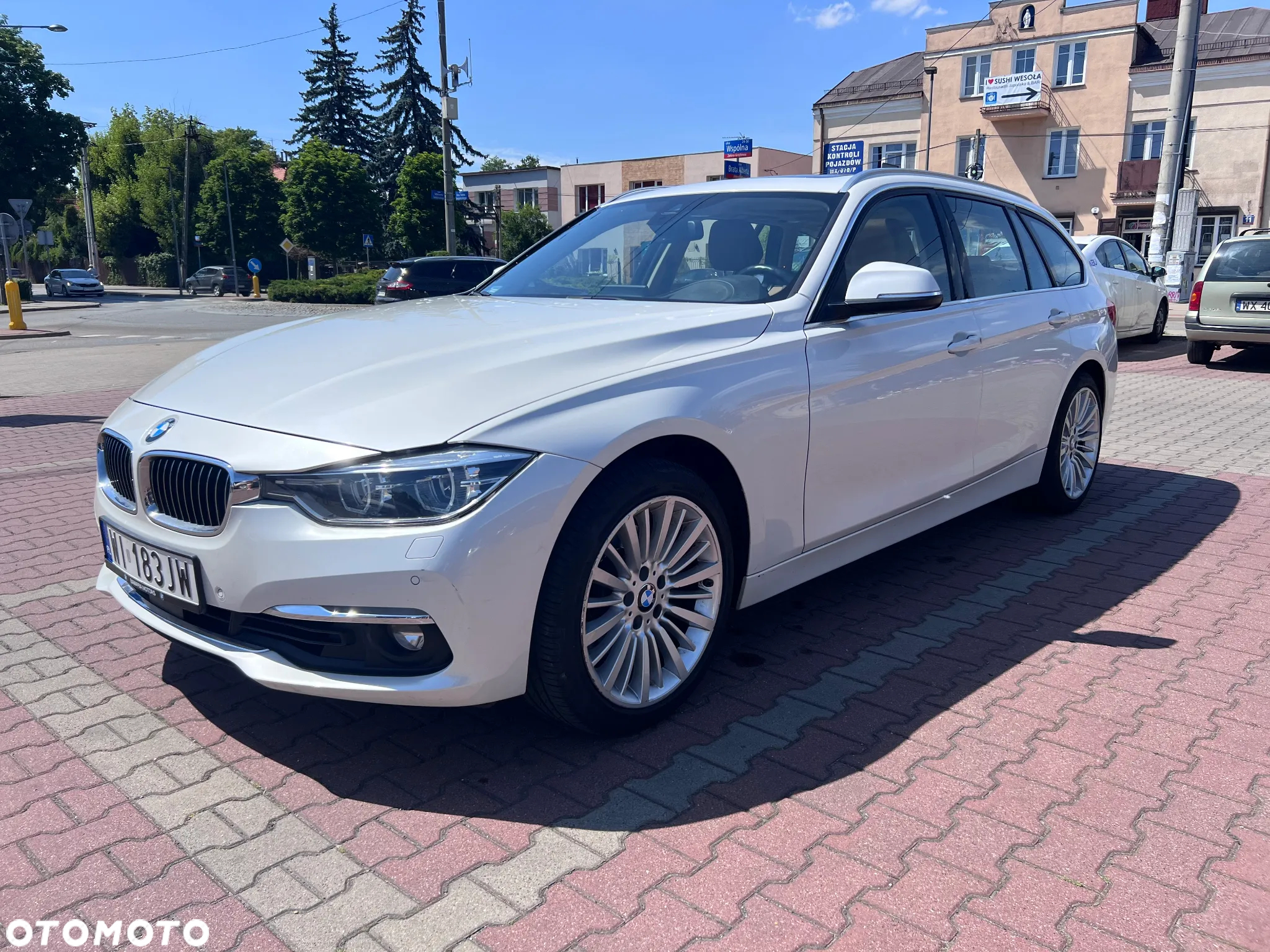 BMW Seria 3 330i xDrive Luxury Line - 2