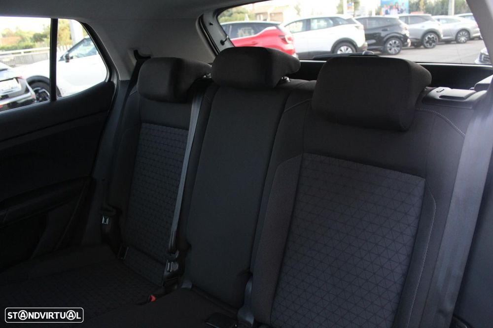 VW T-Cross 1.0 TSI Life - 21