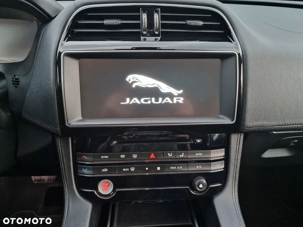 Jaguar F-Pace 2.0 i4D AWD Portfolio - 14